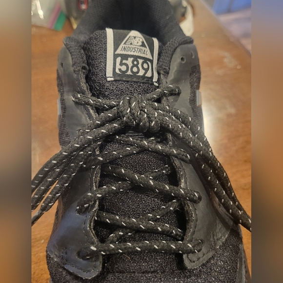 New Balance MID589G1 Men's Black Composite Non slip work shoe Size 9 - Picture 10 of 11